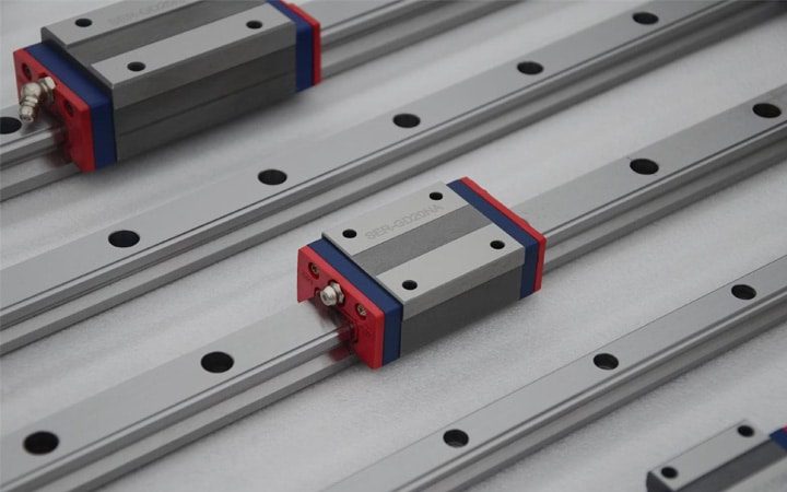 High-Precision Linear Guide
