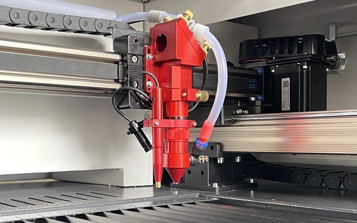Precision-Engineered Laser Cutting Head
