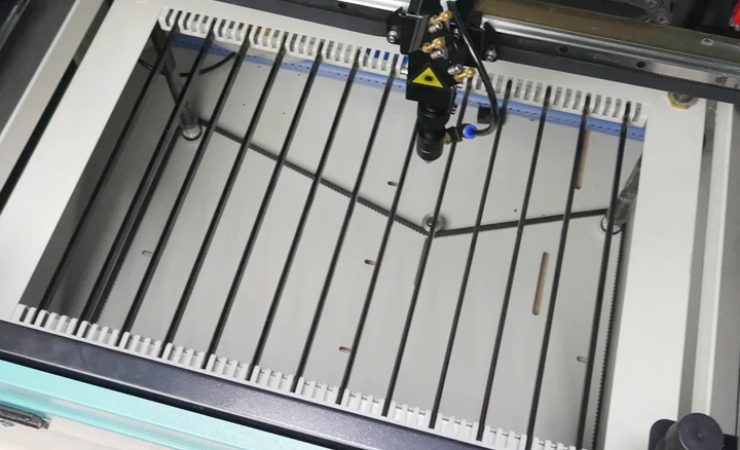 Versatile Electric Lifting Table